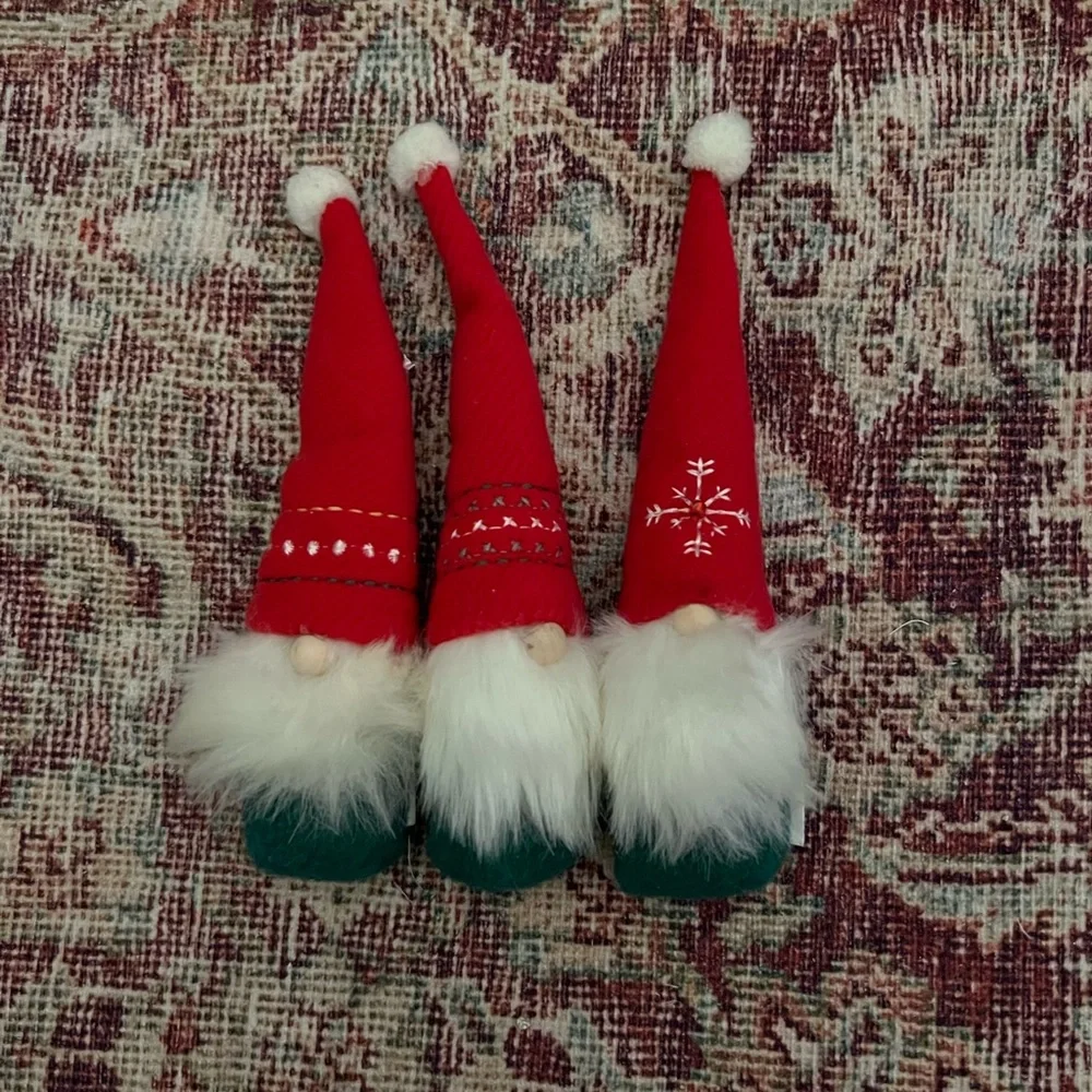 Set of Three tiny Christmas Gnomes 🎄